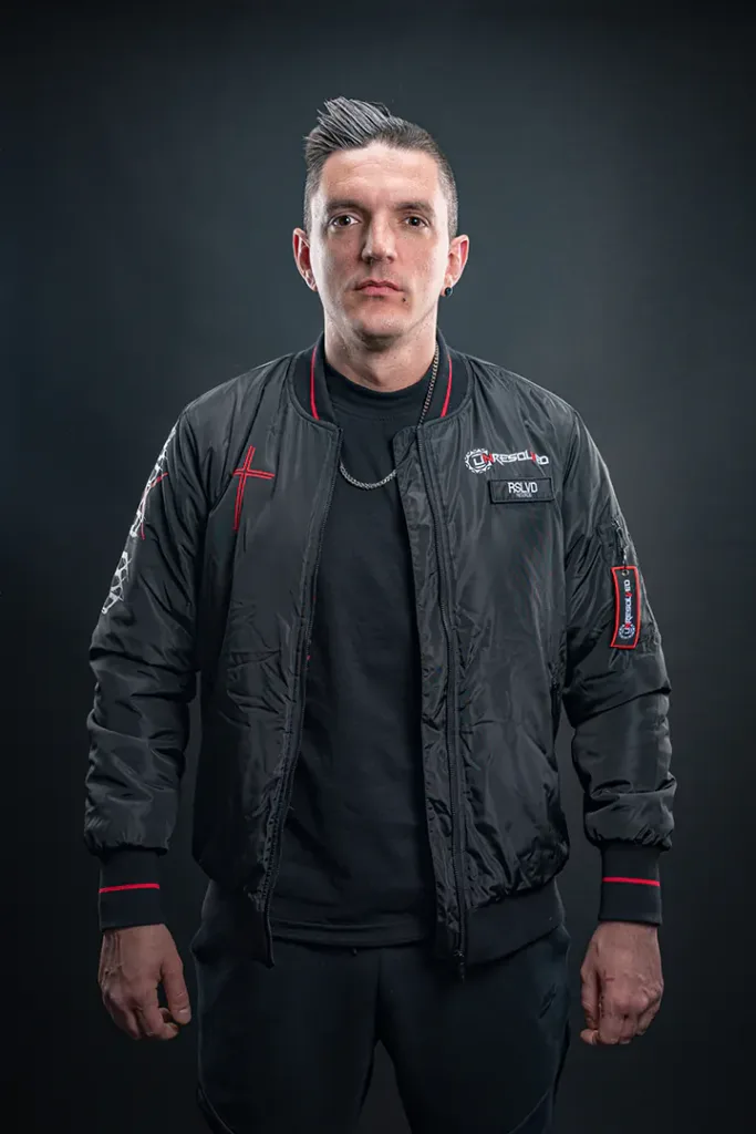 Unresolved | Bomberjacket